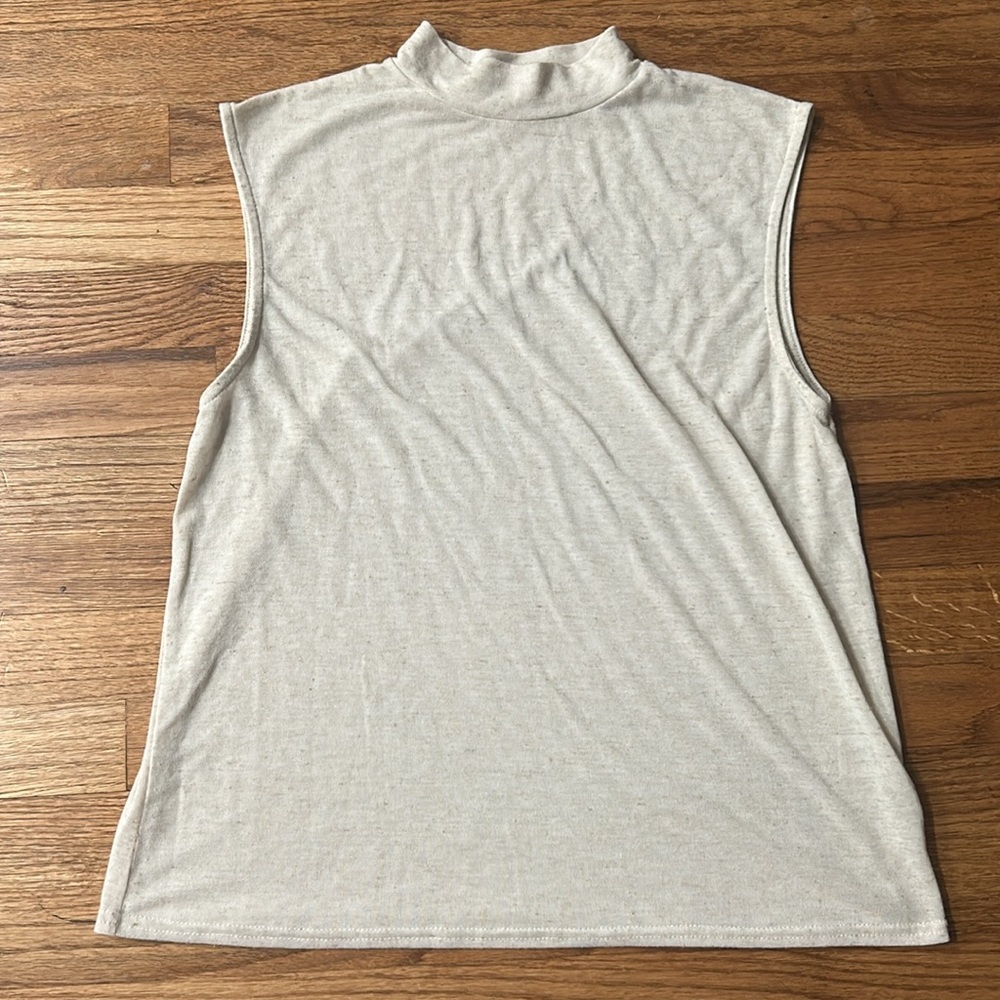 Missguided Lightweight Sleeveless Mock Neck Tank Top - NWOT size 6